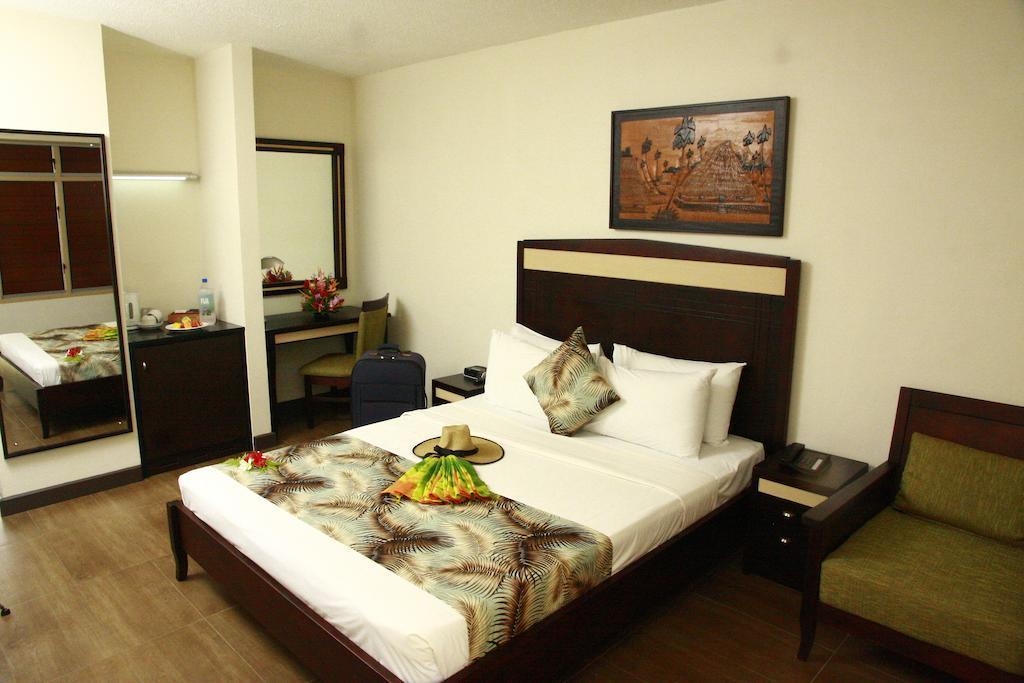 โทะกะโตะกะ รีสอร์ต โฮเต็ล Hotel นาดี ภายนอก รูปภาพ