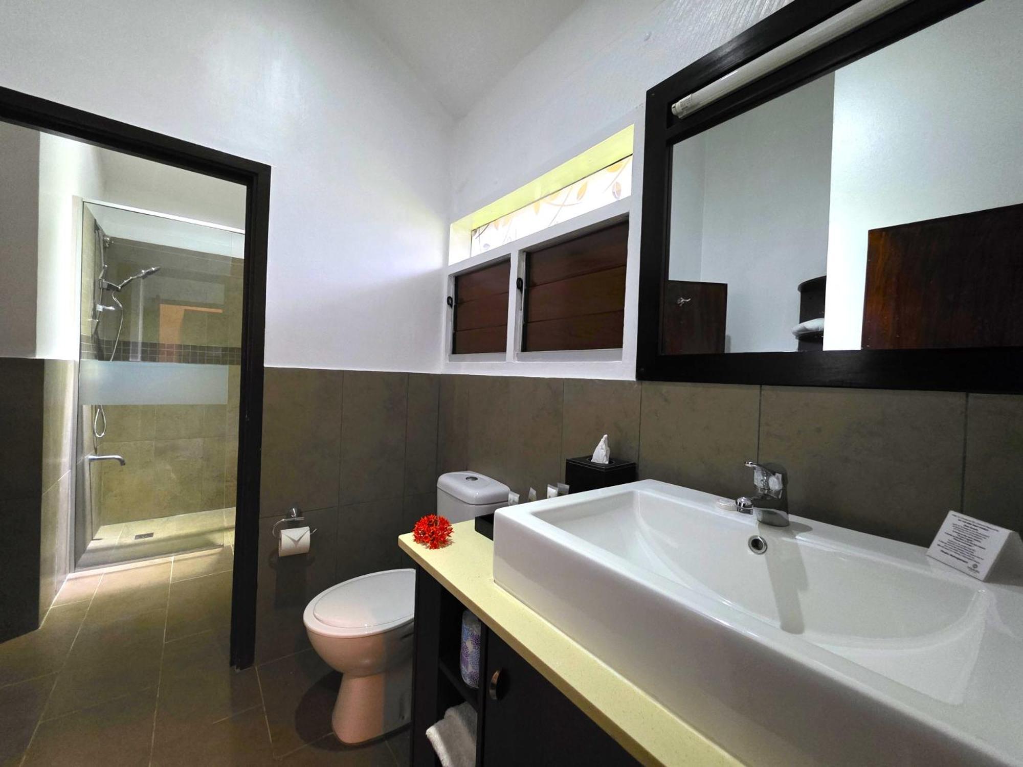 โทะกะโตะกะ รีสอร์ต โฮเต็ล Hotel นาดี ภายนอก รูปภาพ